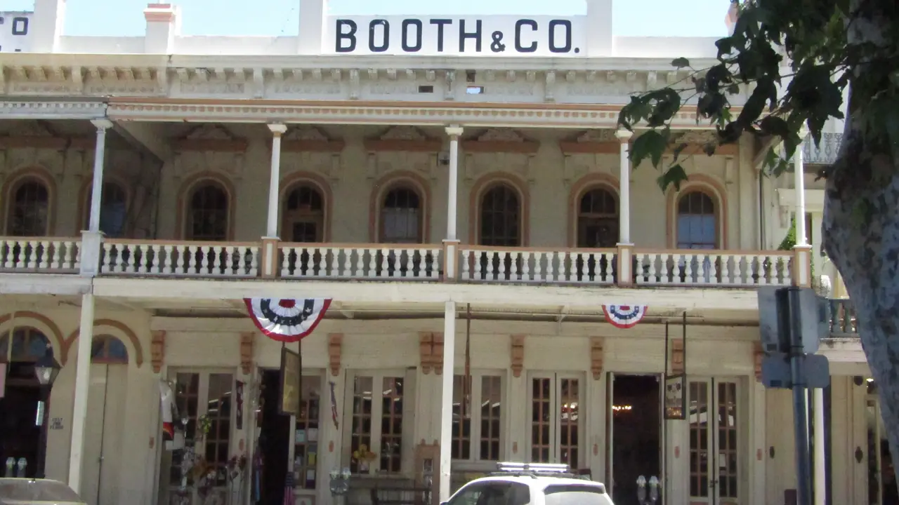Old Sacramento waterfront